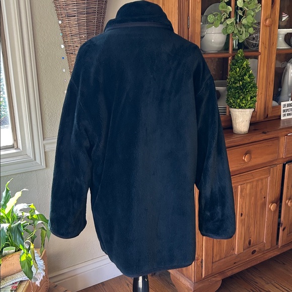 Vintage Nordic Lights Reversible Oversized Faux Fur Coat Size Medium flaw - Picture 10 of 16